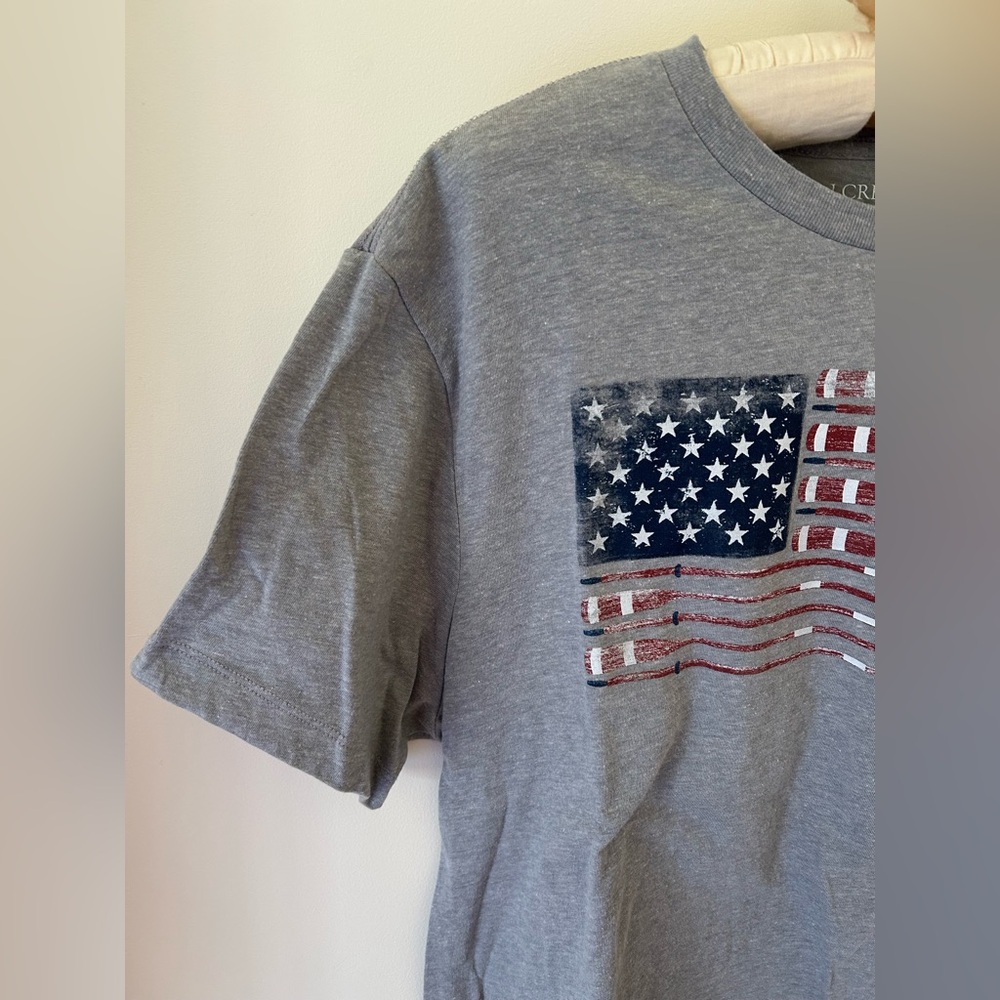 J. Crew Men’s Cotton “Americana” Graphic T-Shirt
Size: Large - Picture 4 of 10